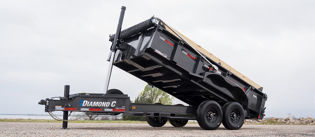 2027 DIAMOND C LPT 207 - Image 4